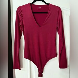 Express V-Neck Contour Long Sleeve Bodysuit - Red Wine